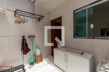 Casa à venda com 160m², 2 quartos e 4 vagas Casa à venda com 160m², 2 quartos e 4 vagaslavanderia