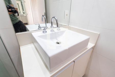 Casa para alugar com 67m², 2 quartos e 2 vagasBanheiro da Suíte 1