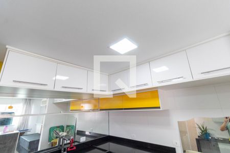 Casa para alugar com 67m², 2 quartos e 2 vagasCozinha - Armários