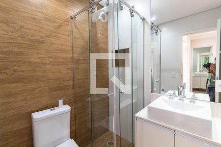 Casa para alugar com 67m², 2 quartos e 2 vagasBanheiro da Suíte 1