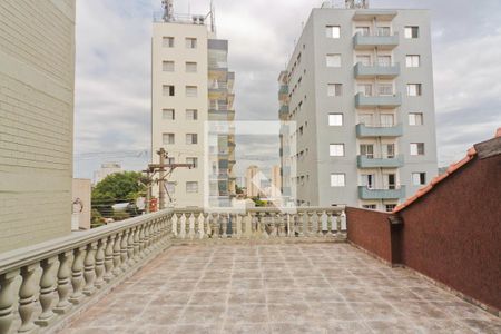 Casa à venda com 272m², 3 quartos e 2 vagasVaranda