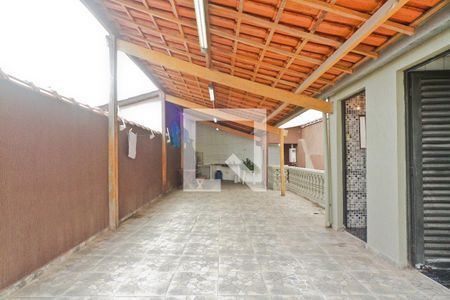 Casa à venda com 272m², 3 quartos e 2 vagasVaranda