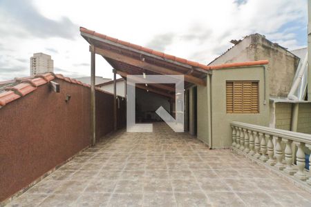 Casa à venda com 272m², 3 quartos e 2 vagasVaranda