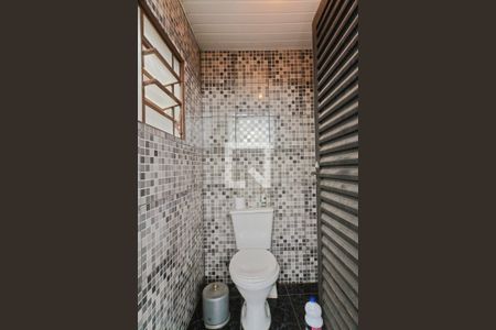 Casa à venda com 272m², 3 quartos e 2 vagasÁrea de Serviço