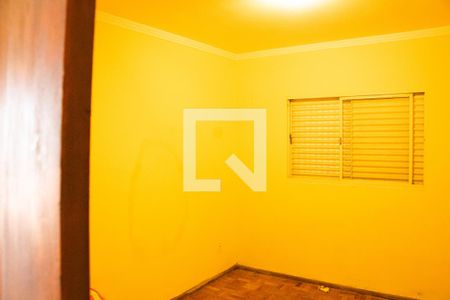 Casa à venda com 180m², 3 quartos e 1 vagaQuarto