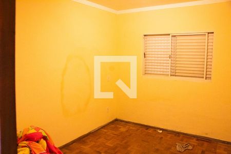Casa à venda com 180m², 3 quartos e 1 vagaQuarto