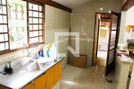 Casa à venda com 180m², 3 quartos e 1 vagaCozinha 