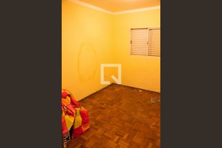 Casa à venda com 180m², 3 quartos e 1 vagaQuarto