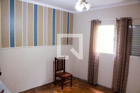 Casa à venda com 180m², 3 quartos e 1 vagaSuíte 