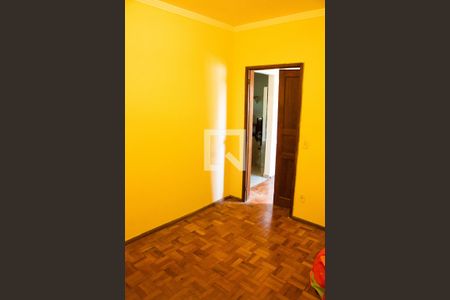 Casa à venda com 180m², 3 quartos e 1 vagaQuarto