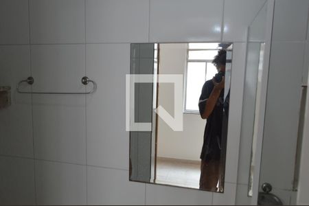 Banheiro da Suíte 1 de casa para alugar com 2 quartos, 80m² em Taquara, Rio de Janeiro