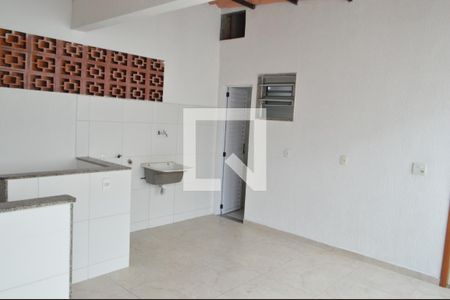 Casa para alugar com 80m², 2 quartos e 1 vagaTerraço