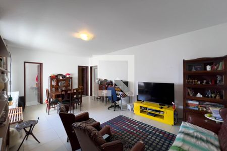 Apartamento à venda com 137m², 3 quartos e 1 vagaSala