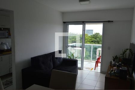 Sala de apartamento para alugar com 2 quartos, 68m² em Camorim, Rio de Janeiro