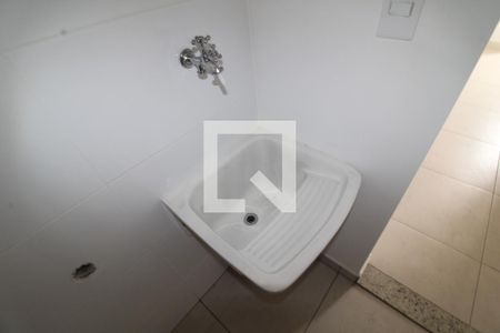 Apartamento à venda com 27m², 1 quarto e sem vagaÁrea de Serviço
