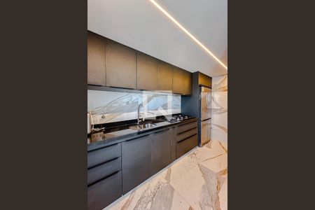 Apartamento para alugar com 140m², 3 quartos e 2 vagasCozinha