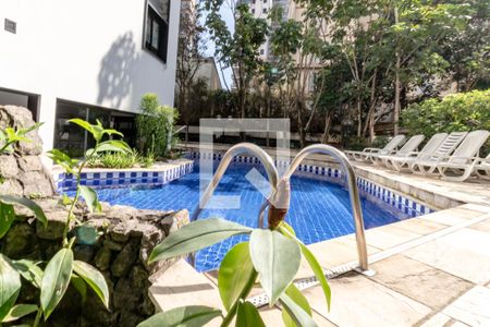 Apartamento à venda com 57m², 1 quarto e 1 vagaÁrea comum - Piscina