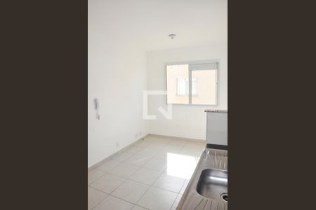 Apartamento à venda com 32m², 2 quartos e sem vaga Apartamento à venda com 32m², 2 quartos e sem vagaCozinha Americana e Área de Serviço