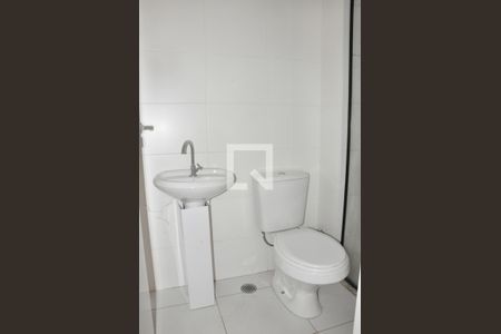 Apartamento à venda com 32m², 2 quartos e sem vaga Apartamento à venda com 32m², 2 quartos e sem vaga Banheiro Social