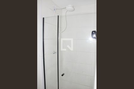 Apartamento à venda com 32m², 2 quartos e sem vaga Apartamento à venda com 32m², 2 quartos e sem vaga Banheiro Social