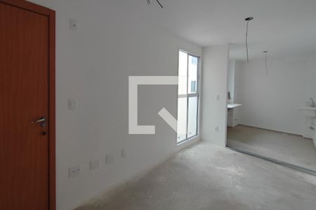 Sala de apartamento para alugar com 2 quartos, 42m² em Jardim Esmeraldina, Campinas