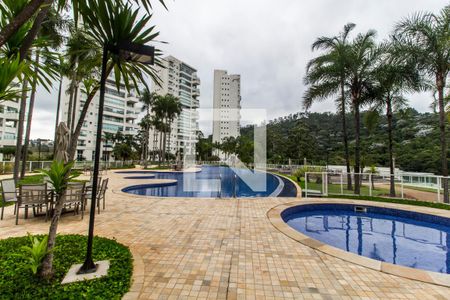 Apartamento à venda com 367m², 4 quartos e 4 vagasPiscina