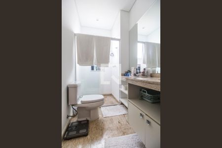 Apartamento à venda com 367m², 4 quartos e 4 vagasBanheiro da Suíte 1