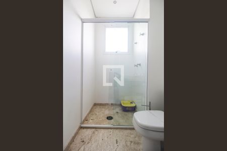 Apartamento à venda com 367m², 4 quartos e 4 vagasBanheiro da Suíte 4