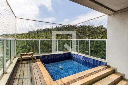 Apartamento à venda com 367m², 4 quartos e 4 vagasPiscina