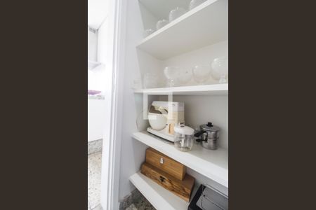 Apartamento à venda com 367m², 4 quartos e 4 vagasDespensa