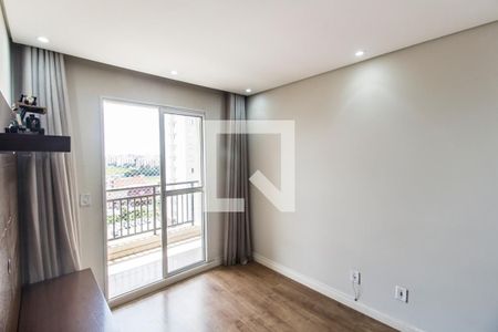 Sala de TV de apartamento para alugar com 2 quartos, 48m² em Vila da Oportunidade, Carapicuíba