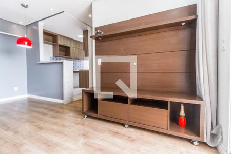 Sala de TV de apartamento para alugar com 2 quartos, 48m² em Vila da Oportunidade, Carapicuíba