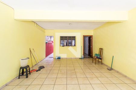 Casa para alugar com 90m², 1 quarto e 1 vaga Casa para alugar com 90m², 1 quarto e 1 vagaGaragem