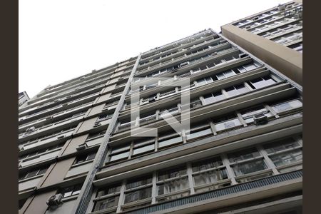 Apartamento à venda com 83m², 3 quartos e 1 vaga Apartamento à venda com 83m², 3 quartos e 1 vagaFachada