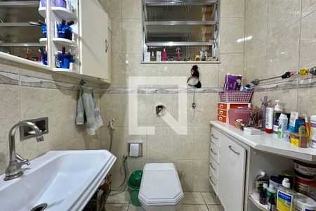 Apartamento à venda com 73m², 2 quartos e 1 vagaBanheiro