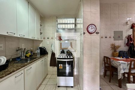 Apartamento à venda com 73m², 2 quartos e 1 vagaCozinha
