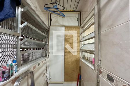 Apartamento à venda com 73m², 2 quartos e 1 vagaÁrea de Serviço