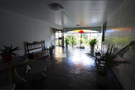 Apartamento à venda com 70m², 3 quartos e 1 vagaEntrada