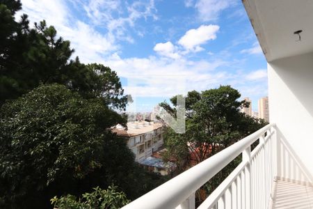 Varanda de kitnet/studio para alugar com 1 quarto, 28m² em Vila Ema, São Paulo