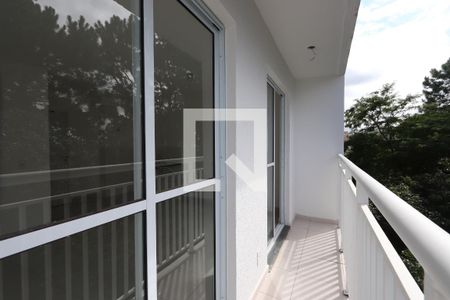 Varanda de kitnet/studio para alugar com 1 quarto, 28m² em Vila Ema, São Paulo