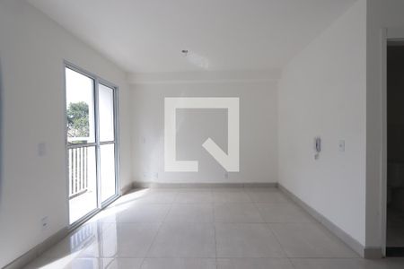 Studio - ambiente quarto de kitnet/studio para alugar com 1 quarto, 28m² em Vila Ema, São Paulo
