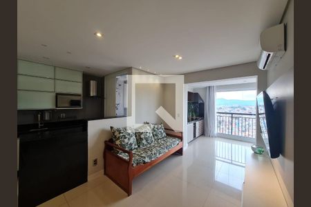 Sala de apartamento para alugar com 2 quartos, 70m² em Jardim Flor da Montanha, Guarulhos