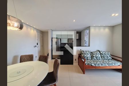 Sala de apartamento para alugar com 2 quartos, 70m² em Jardim Flor da Montanha, Guarulhos