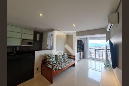Sala de apartamento para alugar com 2 quartos, 70m² em Jardim Flor da Montanha, Guarulhos