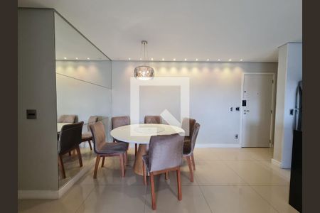 Sala de apartamento para alugar com 2 quartos, 70m² em Jardim Flor da Montanha, Guarulhos