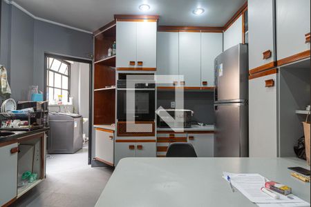 Apartamento à venda com 152m², 3 quartos e 2 vagasCozinha