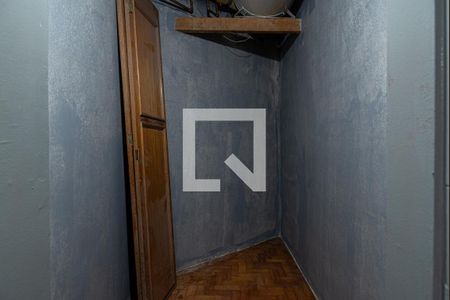 Apartamento à venda com 152m², 3 quartos e 2 vagasÁrmário de corredor