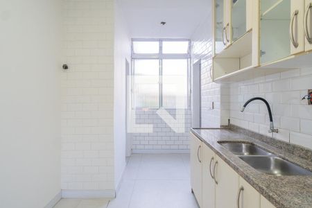 Apartamento para alugar com 87m², 3 quartos e sem vagaCozinha e Área de Serviço