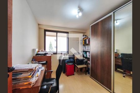 Apartamento à venda com 179m², 4 quartos e 1 vaga Apartamento à venda com 179m², 4 quartos e 1 vagaQuarto 1
