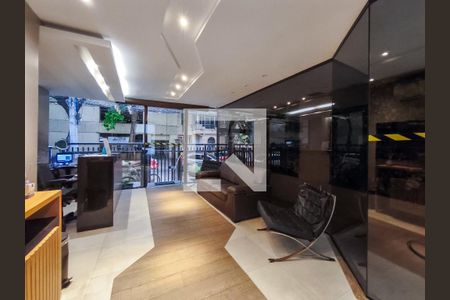 Apartamento à venda com 179m², 4 quartos e 1 vaga Apartamento à venda com 179m², 4 quartos e 1 vagaFachada e portaria